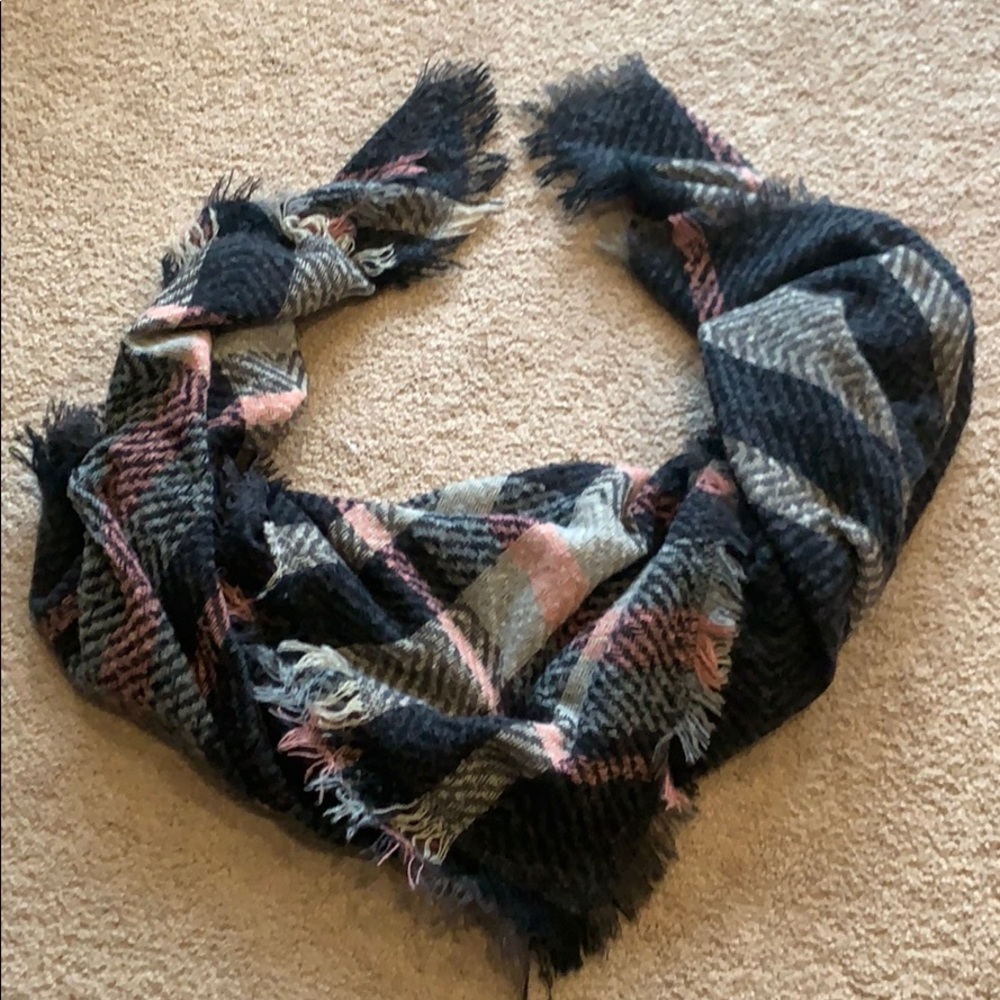 Blanket scarf